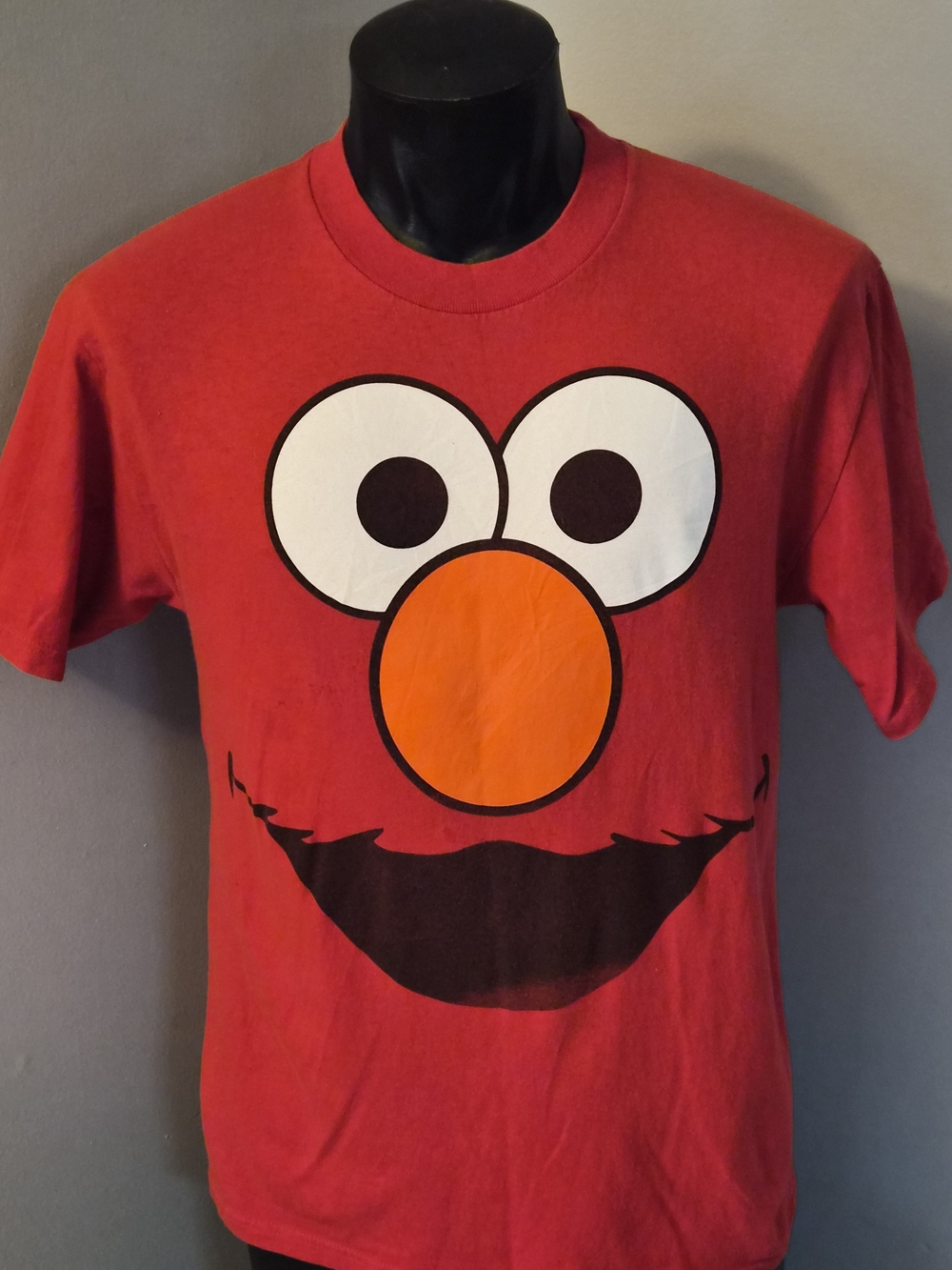 Elmo Sesame Street Red Graphic T-Shirt Tennessee River Men’s Medium
